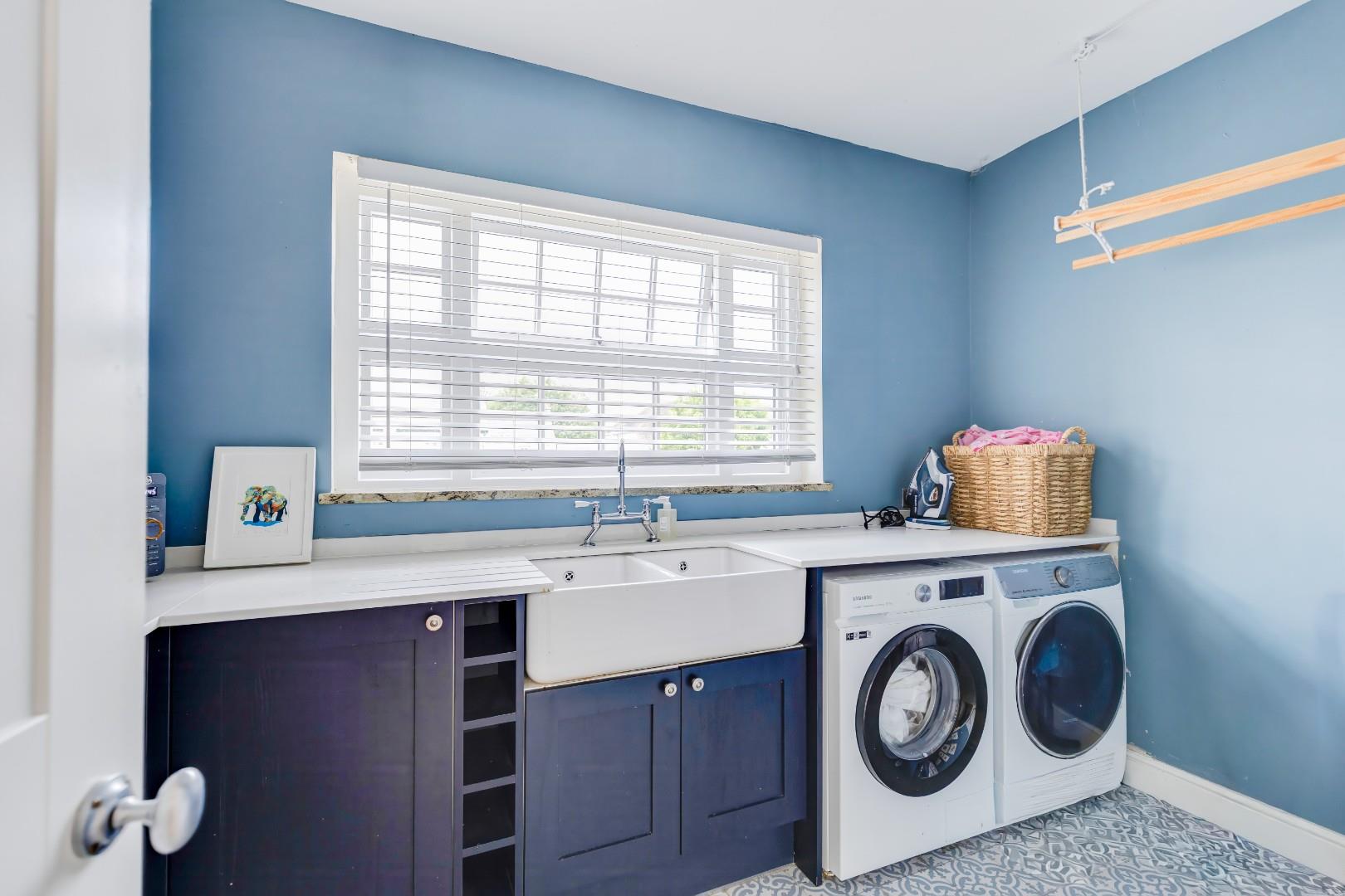 Ty Celyn, 51 Broadway, Llanblethian, Cowbridge, CF71 7EX